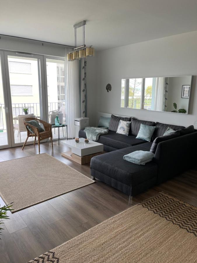 Vízpart Honvéd Apartman Balatonlelle Kültér fotó